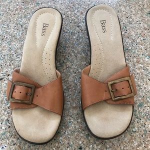 Bass Leather Slide Mulberry Sandal